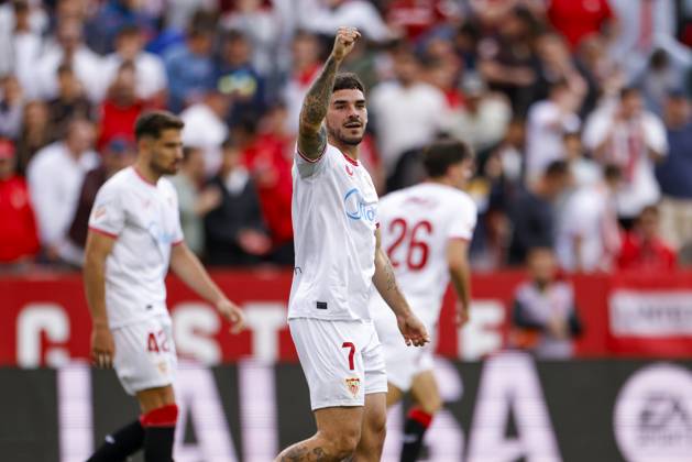 Sevilla FC v CD Leganes - La Liga EA Sports Isaac Romero of Sevilla FC celebrates a goal during the La Liga EA Sports match between Sevilla FC and CD Leganes at Sanchez Pizjuan in Seville, Spain, on May 4, 2025. Seville Spain Copyright: xDAXxImagesx originalFilename:daximages-sevillaf250504_npuOO