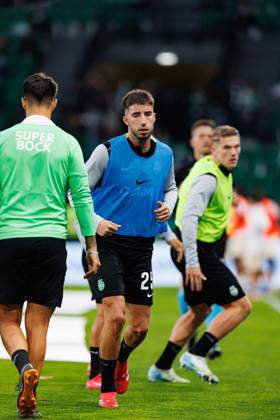 Goncalo Inacio seen during Liga Portugal game between teams of Sporting CP and Gil Vicente FC at Estadio Jose Alvalade (Maciej Rogowski) Lisbon Estadio Jose Alvalade Portugal Copyright: xMaciejxRogowskix scpgilvicente2425-027