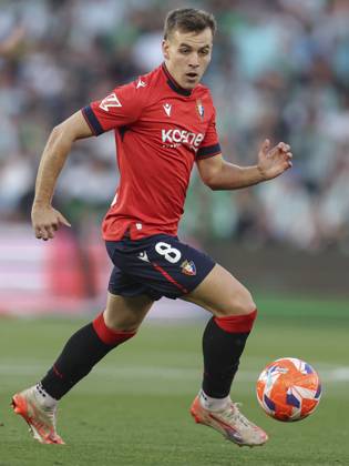 Real Betis-CA Osasuna. La Liga EA Sports match. Date 35 Pablo Ibanez of CA Osasuna during the La Liga EA Sports match between Real Betis v CA Osasuna played at Benito Villamarin Stadium on 11 May 2025 in Barcelona, Spain. kpng Copyright: xAntonioxPozox xPRESSINPHOTOx AP_240511_BET_OSA_908