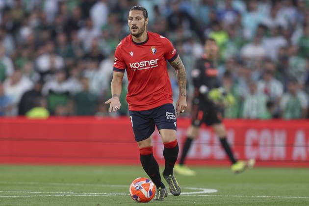 Real Betis-CA Osasuna. La Liga EA Sports match. Date 35 Juan Cruz of CA Osasuna during the La Liga EA Sports match between Real Betis v CA Osasuna played at Benito Villamarin Stadium on 11 May 2025 in Barcelona, Spain. kpng Copyright: xAntonioxPozox xPRESSINPHOTOx AP_240511_BET_OSA_932