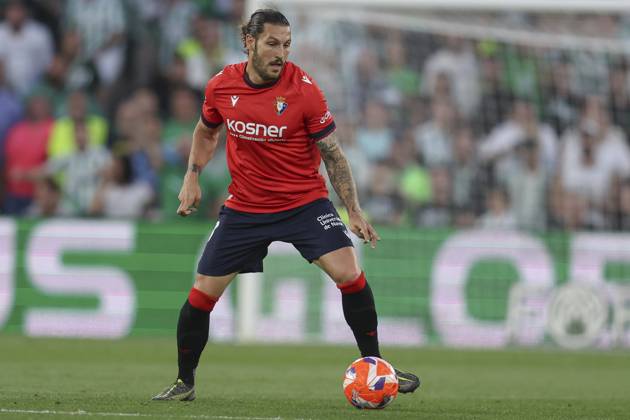 Real Betis-CA Osasuna. La Liga EA Sports match. Date 35 Juan Cruz of CA Osasuna during the La Liga EA Sports match between Real Betis v CA Osasuna played at Benito Villamarin Stadium on 11 May 2025 in Barcelona, Spain. kpng Copyright: xAntonioxPozox xPRESSINPHOTOx AP_240511_BET_OSA_933