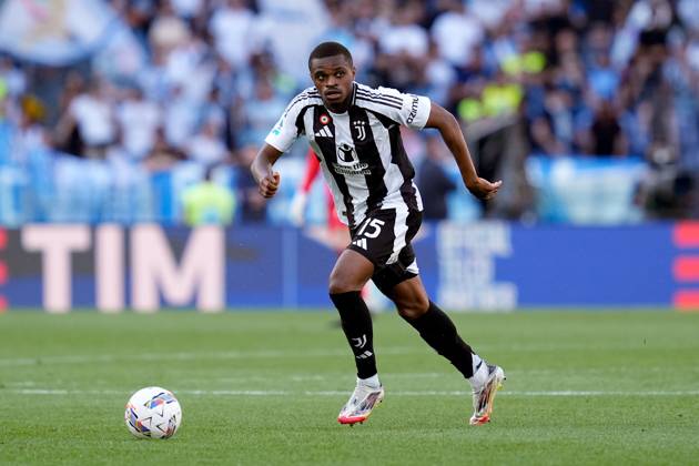 SS Lazio v Juventus FC - Serie A Enilive Pierre Kalulu of Juventus FC during the Serie A Enilive match between SS Lazio and Juventus FC at Stadio Olimpico on May 10, 2025 in Rome, Italy. Rome Stadio Olimpico Lazio Italy Copyright: xGiuseppexMaffiax SerieA_Lazio-Juventus_100525_BRU8855