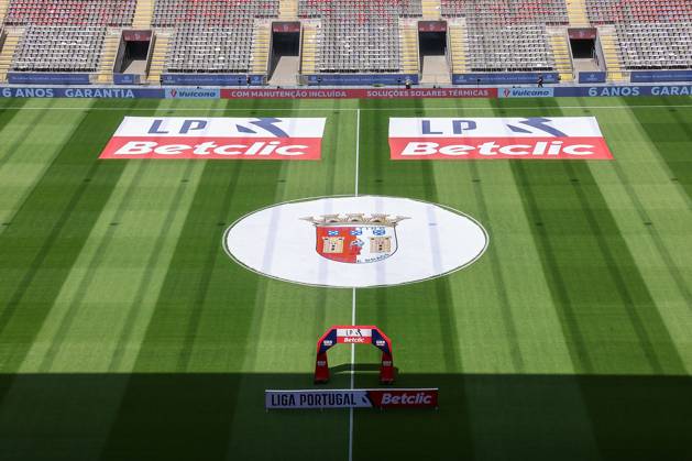 Braga, Portugal 17 05 2025 xJAx Liga Portugal Betclic Sporting Clube de Braga SL Benfica v l , Symbol photo, Symbol picture interior view, Logo Sporting de Braga, Betclic Copyright: JoaquimxFerreira