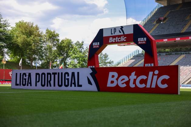 Braga, Portugal 17 05 2025 xJAx Liga Portugal Betclic Sporting Clube de Braga SL Benfica v l , symbol photo, symbol image Logo LIGA PORTUGAL Betclic Copyright: JoaquimxFerreira