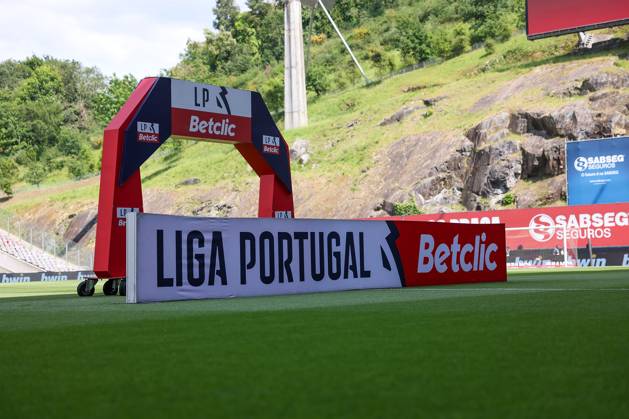 Braga, Portugal 17 05 2025 xJAx Liga Portugal Betclic Sporting Clube de Braga SL Benfica v l , symbol photo, symbol image Logo LIGA PORTUGAL Betclic Copyright: JoaquimxFerreira