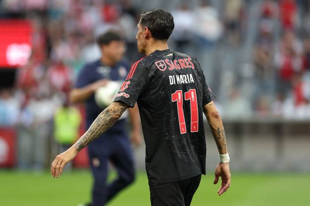 Braga, Portugal 17 05 2025 xJAx Liga Portugal Betclic Sporting Clube de Braga SL Benfica v l , Angel di Maria S L Benfica goes to the dressing room after the match Copyright: JoaquimxFerreira