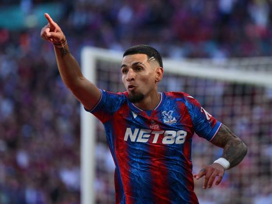 Football - 2024 2025 Emirates FA Cup - Final - Crystal Palace vs Manchester City - Wembley Stadium - Saturday 17th May 2025. Crystal Palace s Daniel Munoz scores his side s second goal - VAR overturned for offside. COLORSPORT Ashley Western