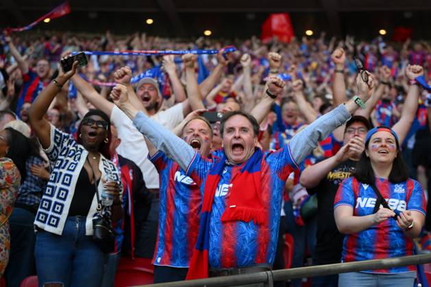 Football - 2024 2025 Emirates FA Cup - Final - Crystal Palace vs Manchester City - Wembley Stadium - Saturday 17th May 2025. Crystal Palace fans react as Eberechi Eze scores the winning goal. COLORSPORT Ashley Western