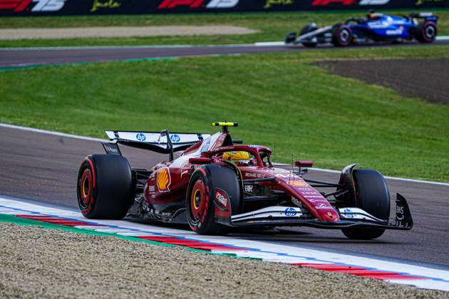 MOTORI - Formula 1 - AWS Gran Premio del Made in Italy e dell Emilia Romagna 2025 - Practice 3 and Qualifying Lewis Hamilton (GBR) - Scuderia Ferrari - Ferrari SF-25 - Ferrari during Formula 1 AWS Gran Premio del Made in Italy e dell Emilia Romagna 2025 - Autodromo Enzo e Dino Ferrari, Imola (BO) Italy from 15th to 18th May 2025, Imola Italy Copyright: xIPAxSport ABACAx