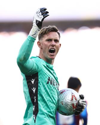 Crystal Palace gegen Manchester City 17. Mai 2025, London FA-Cup-Finale Crystal Palace gegen Manchester City Crystal Palace-Torhüter Dean Henderson feiert einen gehaltenen Elfmeter Foto Jacques Feeney Abseits London UK  Copyright: xJacquesxFeeneyx xOffsidexOffside