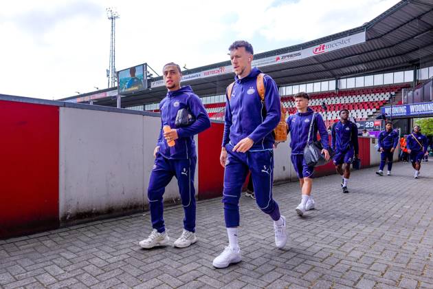 ROTTERDAM , 18-05-2025 , Stadium ˜Het Kasteel™ , Season 2024 2025 , Football , Eredivisie . Match between Sparta and PSV . PSV player Ivan Perisic and PSV Player Sergino Dest Sparta - PSV x29323262x Copyright:
