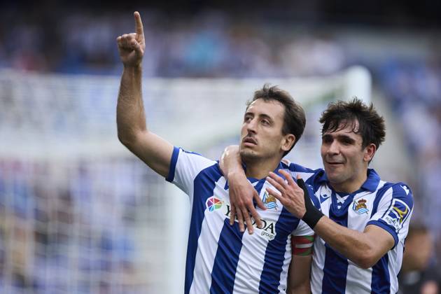 Real Sociead v Girona FC - LaLiga EA Sports Mikel Oyarzabal of Real Sociedad celebrates after scoring goal during the LaLiga EA Sports match between Real Sociedad and Girona FC at Reale Arena on May 18, 2025, in San Sebastian, Spain. San Sebastian Reale Arena Basque Country Spain RL_RSOvGFC_000018 Copyright: xRicardoxLarreinax