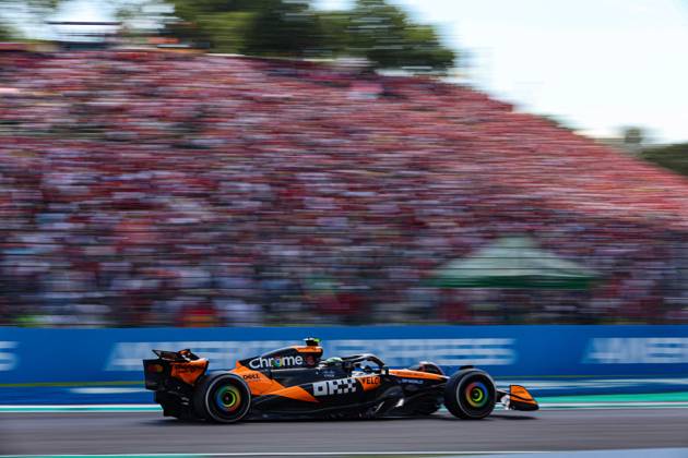 MOTORI - Formula 1 - AWS Gran Premio del Made in Italy e dell Emilia Romagna 2025 - Race Lando Norris (GBR) - McLaren Formula 1 Team - McLaren MCL39 - Mercedes during Formula 1 AWS Gran Premio del Made in Italy e dell Emilia Romagna 2025 - Autodromo Enzo e Dino Ferrari, Imola (BO) Italy from 15th to 18th May 2025, Imola Italy Copyright: xIPAxSport ABACAx