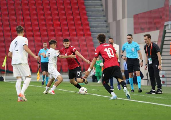 UEFA European Under-17 Championship 2024 25 Group A, in Tirana on, Albania on May 19, 2025. The football match Albania vs Portugal during the UEFA European Under-17 Championship 2024 25 Group A at Arena Kombetare stadium in Tirana, Albania, on May 19, 2025. TIRANE ALBANIA Copyright: xMALTONxDIBRAx