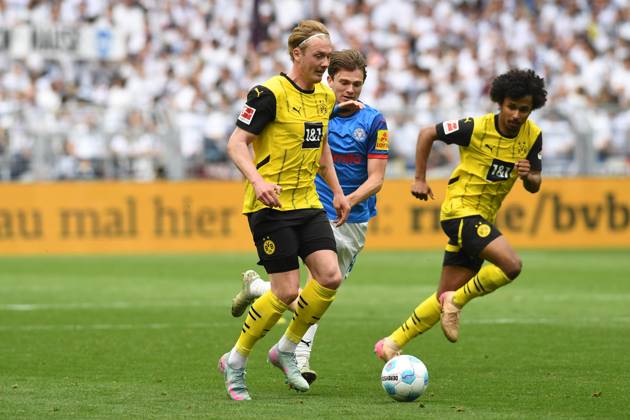 Julian Brandt Borussia Dortmund and Karim Adeyemi Borussia Dortmund in action, on the ball, individual action during the 1 Bundesliga match between Borussia Dortmund and Holstein Kiel, SIGNAL IDUNA PARK on May 17, 2025 in Dortmund, Germany Photo by Ralf Treese DeFodi Images Julian Brandt Borussia Dortmund and Karim Adeyemi Borussia Dortmund controls the ball during the Bundesliga match between Borussia Dortmund and Holstein Kiel at Signal Iduna Park on May 17, 2025 in Dortmund, Germany Photo by Ralf Treese DeFodi Images DFL regulations prohibit any use of photographs as image sequences and or quasi video Photo by Ralf Treese DeFodi Images