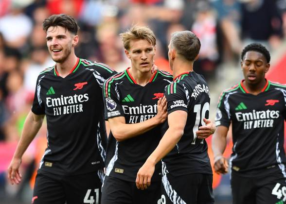 Southampton v Arsenal, Premier League, Football, St. Marys Stadium, Southampton, Hampshire, UK - 25 May 2025 Martin Odegaard of Arsenal celebrates scoring his teams second goal making the score 1-2 Southampton St Marys Stadium Hampshire GBR, UK NEWSPAPERS OUT Copyright: xMarkxEnfieldx