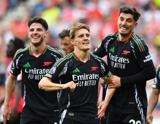 Southampton v Arsenal, Premier League, Football, St. Marys Stadium, Southampton, Hampshire, UK - 25 May 2025 Martin Odegaard of Arsenal celebrates scoring his teams second goal making the score 1-2 Southampton St Marys Stadium Hampshire GBR, UK NEWSPAPERS OUT Copyright: xMarkxEnfieldx