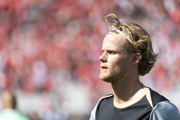 May 25, 2025, Caxias, Lisbon, Portugal: Sporting midfielder from Denmark MORTEN HJULMAND (42) before the start of final of the of the Portuguese Cup between Benfica and Sporting at Estadio Nacional Caxias Portugal - ZUMAs359 20250525_zsp_s359_020 Copyright: xAlexandrexdexSousax