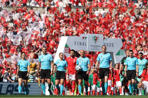 Lisboa, Portugal 25 05 2025 xJAx Taca de Portugal Generali Tranquilidade SL Benfica Sporting Clube de Portugal v l , the teams run in Copyright: JoaquimxFerreira
