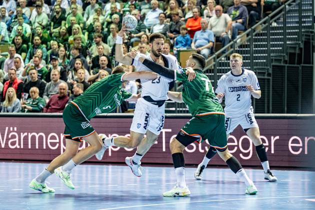 Handball Bundesliga HSG Wetzlar TBV Lemgo Lippe, 28 05 25 Tim Suton TBV Lemgo Lippe, 23 , Rasmus Meyer Ejlersen HSG Wetzlar, 5 , Stefan Cavor HSG Wetzlar, 77 , Lukas Hutecek TBV Lemgo Lippe, 2 Handball Bundesliga HSG Wetzlar TBV Lemgo Lippe Wetzlar, 28 05 25 Copyright: xBEAUTIFULxSPORTS Roeczeyx