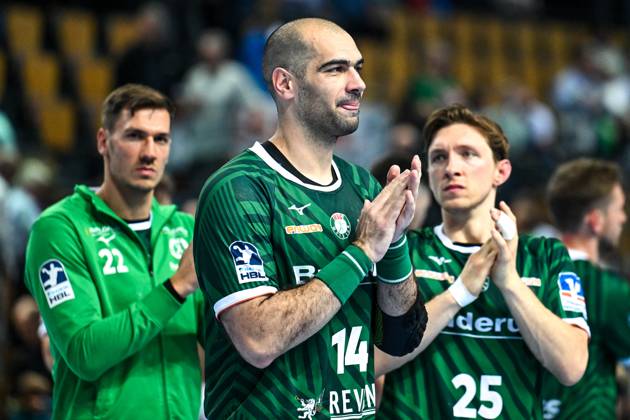 Vladimir Vranjes HSG Wetzlar, 14 is disappointed and thanks the fans, GER, HSG Wetzlar vs TBV Lemgo Lippe, Handball, Bundesliga, 31 Matchday, Season 2024 2025, 28 05 2025 GER, HSG Wetzlar vs TBV Lemgo Lippe, Handball, Bundesliga, 31 Matchday, Season 2024 2025, 28 05 2025 Wetzlar Copyright: xEibner-Pressefoto FlorianxWiegandx EP_FWD