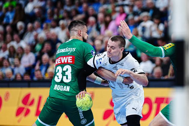 Luka Rogan SC DHfK Leipzig, 33 , Elias Ellefsen a Skipagotu THW Kiel, 71 GER, THW Kiel vs SC DHfK Leipzig, Handball, Bundesliga, Matchday, 31, Season 2024 2025, 28 05 2025 GER, THW Kiel vs SC DHfK Leipzig, Handball, Bundesliga, Matchday, 31, Season 2024 2025, 28 05 2025 Kiel Copyright: xEibner-Pressefoto MarcelxvonxFehrnx EP_MFN