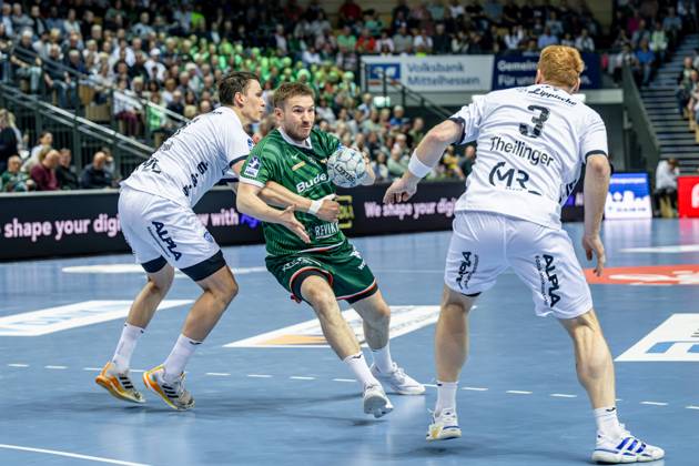 Handball Bundesliga HSG Wetzlar TBV Lemgo Lippe, 28 05 25 Dominik Mappes HSG Wetzlar, 7 , Frederik Simak TBV Lemgo Lippe, 8 , Nicolai Theilinger TBV Lemgo Lippe, 3 Handball Bundesliga HSG Wetzlar TBV Lemgo Lippe Wetzlar, 28 05 25 Copyright: xBEAUTIFULxSPORTS Roeczeyx