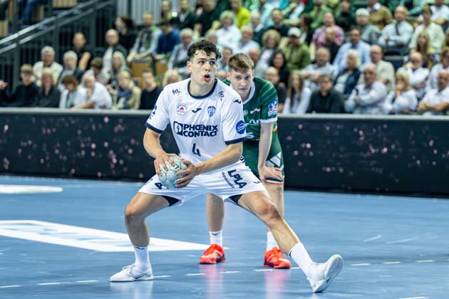 Handball Bundesliga HSG Wetzlar TBV Lemgo Lippe, 28 05 25 Samuel Zehnder TBV Lemgo Lippe, 4 , Domen Novak HSG Wetzlar, 75 Handball Bundesliga HSG Wetzlar TBV Lemgo Lippe Wetzlar, 28 05 25 Copyright: xBEAUTIFULxSPORTS Roeczeyx