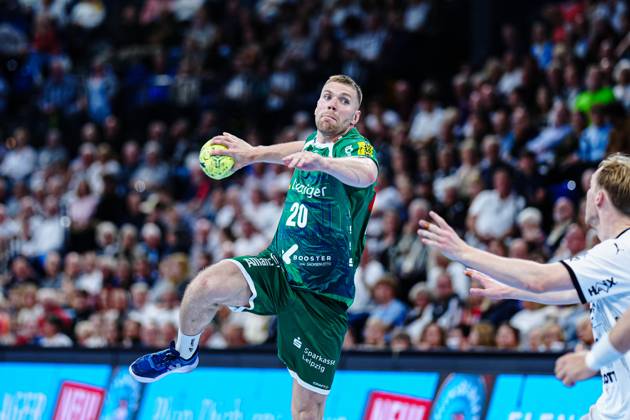 Throw Goal William Bogojevic SC DHfK Leipzig, 20 GER, THW Kiel vs SC DHfK Leipzig, Handball, Bundesliga, Matchday, 31, Season 2024 2025, 28 05 2025 GER, THW Kiel vs SC DHfK Leipzig, Handball, Bundesliga, Matchday, 31, Season 2024 2025, 28 05 2025 Kiel Copyright: xEibner-Pressefoto MarcelxvonxFehrnx EP_MFN