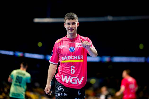 Daniel Fernandez 6 TVB 1898 Stuttgart celebrates goal and gives thumbs up Handball I Men I Season 2024 2025 I Daikin HBL I 32 Matchday I Rhein Neckar Löwen TVB Stuttgart I 29 05 2025 Copyright: xspeedshotx xMaxxKrausex