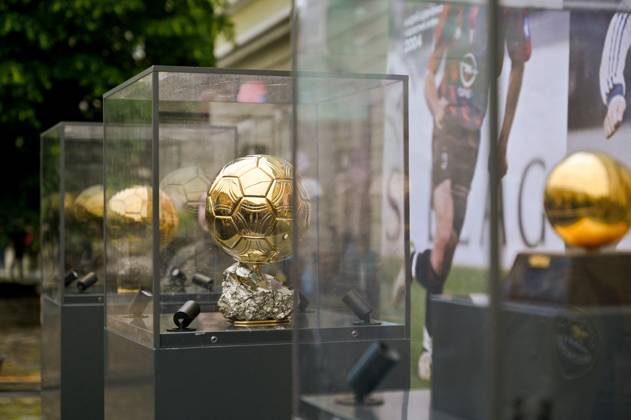 RECORD DATE NOT STATED Three Ballons d’Or Won by Ukrainian Footballers Delivered to Lviv Three Ballon d?Or awards, won by Ukrainian footballers, are presented in Lviv, Ukraine, on 29 May 2025 Photo by Dmytro Anastasiia Ukrinform ABACAPRESS.COM Lviv Ukraine Copyright: xUkrinform ABACAx