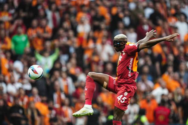 Galatasaray v RAMS Basaksehir - Turkish Super Lig ISTANBUL, TURKIYE - MAY 30: Victor Osimhen of Galatasaray in action during Turkish Super Lig match between Galatasaray and RAMS Basaksehir at RAMS Park in Istanbul, Turkiye on May 30, 2025. Hakan Akgun Anadolu Istanbul Turkey. Editorial use only. Please get in touch for any other usage.  Copyright: x2025xAnadoluxHakanxAkgunx