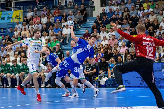 Daikin Handball Bundesliga, VfL Gummersbach SC DHFK Leipzig 31 05 2025 Marko Mami SC DHfK Leipzig 14 , Julian Köster VfL Gummersbach, 7 , ö12 Daikin Handball Bundesliga, VfL Gummersbach SC DHFK Leipzig 31 05 2025 Copyright: xBEAUTIFULxSPORTS Erlhofx