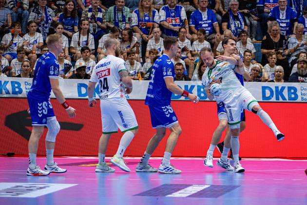 Daikin Handball Bundesliga, VfL Gummersbach SC DHFK Leipzig 31 05 2025 Ellidi Vidarsson VfL Gummersbach, 4 , Moritz Preuss SC DHfK Leipzig 24 , Stepan Zeman VfL Gummersbach, 66 , Luca Witzke SC DHfK Leipzig 7 , Miro Schluroff VfL Gummersbach, 15 , Daikin Handball Bundesliga, VfL Gummersbach SC DHFK Leipzig 31 05 2025 Copyright: xBEAUTIFULxSPORTS Erlhofx