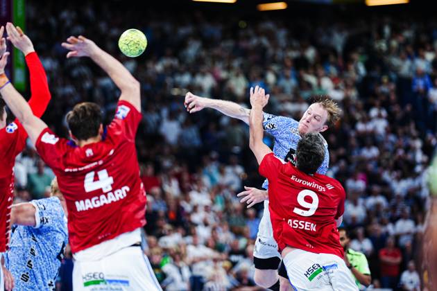 Throw Goal Eric Johansson THW Kiel, 21 GER, THW Kiel vs Handball Sport Verein Hamburg, Handball, Bundesliga, Matchday 32, Season 2024 2025, 31 05 2025 GER, THW Kiel vs Handball Sport Verein Hamburg, Handball, Bundesliga, Matchday 32, Season 2024 2025, 31 05 2025 Kiel Copyright: xEibner-Pressefoto MarcelxvonxFehrnx EP_MFN