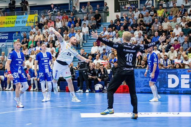 Daikin Handball Bundesliga, VfL Gummersbach SC DHFK Leipzig 31 05 2025 Moritz Preuss SC DHfK Leipzig 24 , Bertram Obling VfL Gummersbach, 16 , Daikin Handball Bundesliga, VfL Gummersbach SC DHFK Leipzig 31 05 2025 Copyright: xBEAUTIFULxSPORTS Erlhofx
