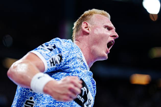 Goal celebration Patrick Wiencek THW Kiel, 17 GER, THW Kiel vs Handball Sport Verein Hamburg, Handball, Bundesliga, Matchday 32, Season 2024 2025, 31 05 2025 GER, THW Kiel vs Handball Sport Verein Hamburg, Handball, Bundesliga, Matchday 32, Season 2024 2025, 31 05 2025 Kiel Copyright: xEibner-Pressefoto MarcelxvonxFehrnx EP_MFN