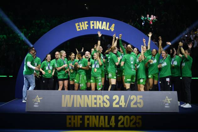 June 1, 2025, Budapest, Budapest, Hungary: Gyori Audi ETO KC celebrates after winning the final of the EHF Champions League Woman beating Odense Handbold on the second day of the EHF Champions league Final4 Woman in Budapest on the 1th of June. Budapest Hungary - ZUMAs291 20250601_zip_s291_102 Copyright: xBalintxSzentgallayx