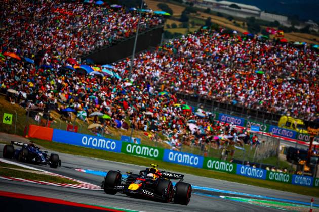 MOTORI - Formula 1 - Aramco Gran Premio de Espana 2025 - Race 22 Yuki Tsunoda, (JAP) Oracle Red Bull Racing RB21, Honda, during the Spanish GP, Barcelona 29 May-1 June 2025, Montemelo Formula 1 World Championship, WM, Weltmeisterschaft 2025. Spain Spain Copyright: xIPAxSport ABACAx