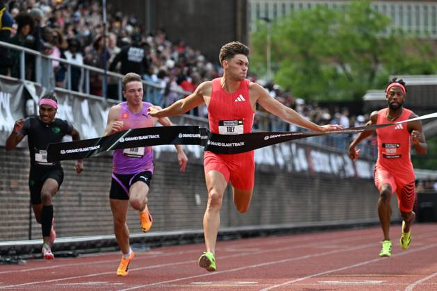 Grand Slam Track Philadelphia 2025 - Day Two PHILADELPHIA, UNITED STATES – JUNE 1: Trey Cunningham of the United States wins in the Men’s 100 meters and takes the second place in the Men s Short Hurdles category, on the second day of the third leg of the Grand Slam Track Series, held at the historic Franklin Field in Philadelphia, Pennsylvania, United States, on June 1, 2025. Artur Widak Anadolu Philadelphia United States. Editorial use only. Please get in touch for any other usage. Copyright: x2025xAnadoluxArturxWidakx