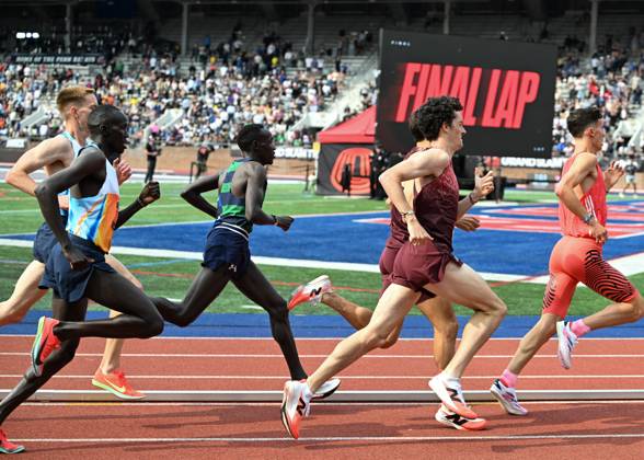 Grand Slam Track Philadelphia 2025 - Day Two PHILADELPHIA, UNITED STATES – JUNE 1: The Men’s 3000 meters on the second day of the third leg of the Grand Slam Track Series, held at the historic Franklin Field in Philadelphia, Pennsylvania, United States, on June 1, 2025. Artur Widak Anadolu Philadelphia United States. Editorial use only. Please get in touch for any other usage. Copyright: x2025xAnadoluxArturxWidakx