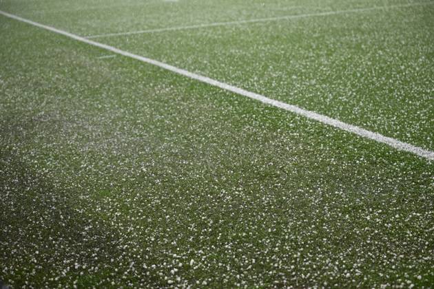 04 06 2025, xjrdrx, Football UEFA Nations League 1 2 Final, Germany Portugal v l hailstorm over the stadium DFL DFB REGULATIONS PROHIBIT ANY USE OF PHOTOGRAPHS as IMAGE SEQUENCES and or QUASI VIDEO Muenchen
