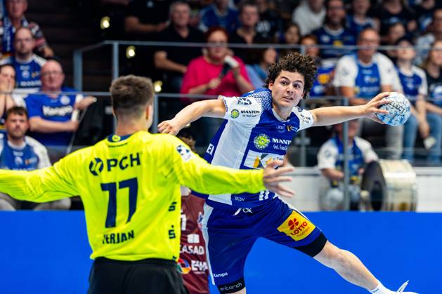 04 06 2025, GER, Handball, Men, Season 24 25, 1 Daikin Handball Bundesliga, 33 Matchday, ThSV Eisenach 1 VfL Potsdam Mark Ferjan 1 VfL Potsdam Gian Attenhofer ThSV Eisenach,11 99817 Eisenach Werner Assmann Halle Am Sportp Thueringen Germany