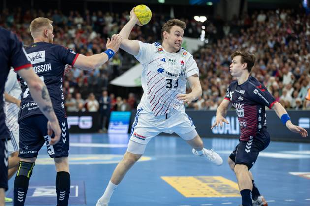 DAIKIN HBL SG Flensburg Handewitt vs Handball Sportverein Hamburg 08 06 25 Moritz Sauter Nr 33, Handball Sportverein Hamburg vs Jim Gottfridsson Nr 24, SG Flensburg Handewitt and Lukas Jørgensen Nr 25, SG Flensburg Handewitt DAIKIN HBL SG Flensburg Handewitt vs Handball Sportverein Hamburg, GP JOULE Arena on 08 06 25 Copyright: xBEAUTIFULxSPORTS MarioxM.xKobergx