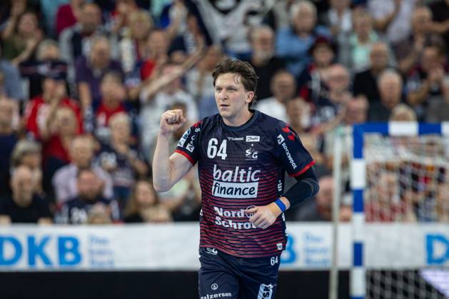 DAIKIN HBL SG Flensburg Handewitt vs. Handball Sportverein Hamburg 08 06 25 Cheers for Lasse Møller Nr 64, SG Flensburg Handewitt DAIKIN HBL SG Flensburg Handewitt vs. Handball Sportverein Hamburg, GP JOULE Arena on 08 06 25 Copyright: xBEAUTIFULxSPORTS MarioxM.xKobergx
