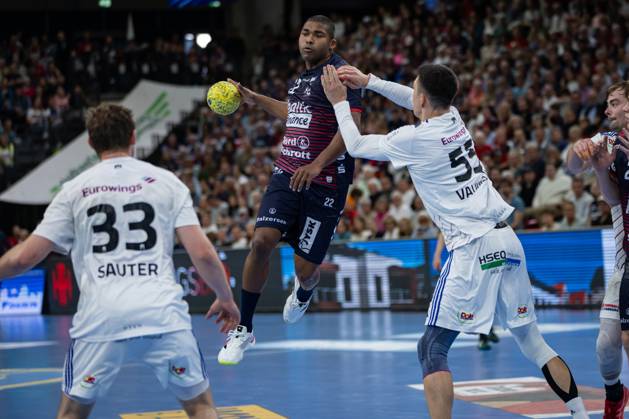 DAIKIN HBL SG Flensburg Handewitt vs Handball Sportverein Hamburg 08 06 25 Mads Mensah Larsen No 22, SG Flensburg Handewitt vs Moritz Sauter No 33, Handball Sportverein Hamburg and Azat Valiullin No 55, Handball Sportverein Hamburg DAIKIN HBL SG Flensburg Handewitt vs Handball Sportverein Hamburg, GP JOULE Arena on 08 06 25 Copyright: xBEAUTIFULxSPORTS MarioxM.xKobergx