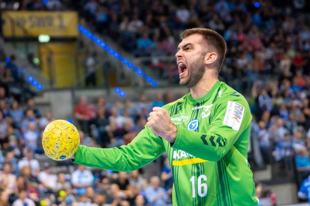 Handball I Men I Season 2024 2025 I Bundesliga I 34 Matchday I TVB Stuttgart SC DHfK Leipzig I 08 06 2025 Miljan Vujovic 16, TVB Stuttgart cheers Stuttgart Porsche Arena Baden Württemberg Germany Copyright: xLobeca MaxxPetershansx