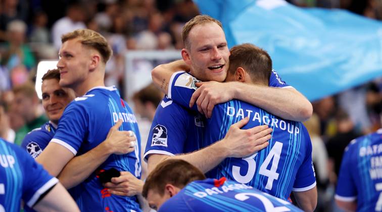 BAU 08 06 2025 Stuttgart Handball TVB Stuttgart vs SC DHFK Leipzig, front from left Lenny Rubin, Kai Häfner TVB are happy about the victory