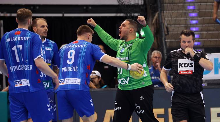BAU 08 06 2025 Stuttgart Handball TVB Stuttgart vs SC DHFK Leipzig, Samir Bellahcene TVB, 2 v r cheers