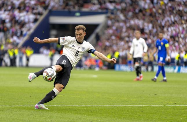 08 06 2025, Football UEFA Nations League 2024 25, Match for 3rd place, Germany France, in the MHP Arena Stuttgart, Josua Kimmich Germany pulls away